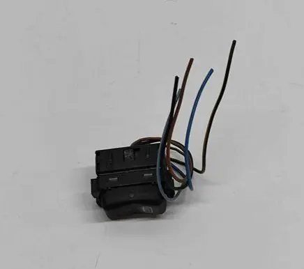 Mercedes-Benz E W124 Windscreen/window heater switch A1298207410