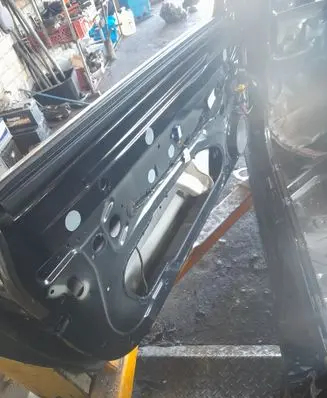 Mercedes-Benz E A207 Door (2 Door Coupe) 