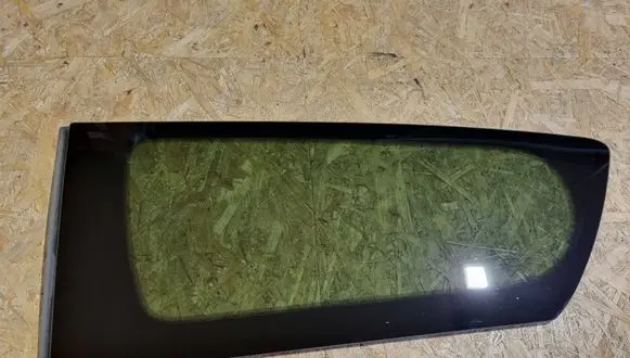 Chrysler Pacifica Rear side window P68238495AC 43R-000184