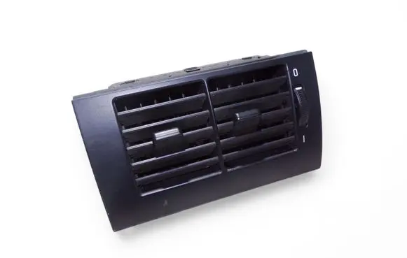 BMW 5 E39 Rear air vent grill 8391182