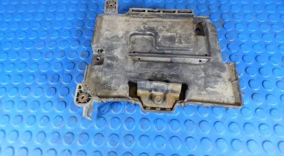 Hyundai i30 Battery tray 37150A5000