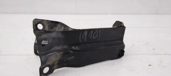 Volvo XC70 Bottom radiator support slam panel 