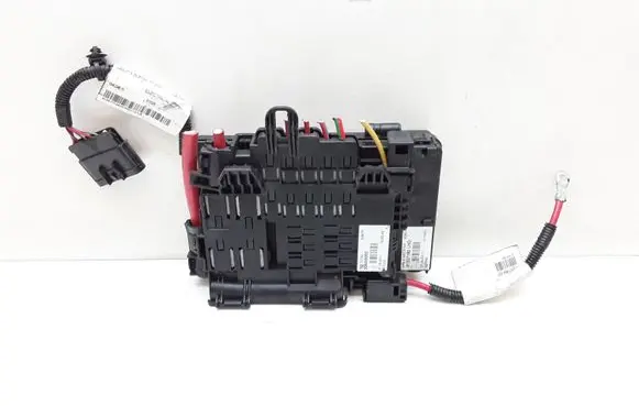 Volvo V70 Fuse module 30659092 31337182