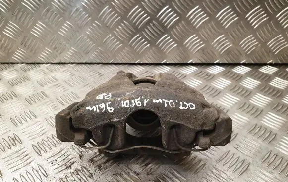 Skoda Octavia Mk1 (1U) Front brake caliper