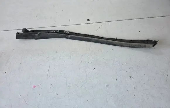 MG MG4 ev Rear door rubber seal (on body) 