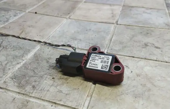 Land Rover Range Rover Sport L320 Airbag deployment crash/impact sensor 5H2Z14B345BA