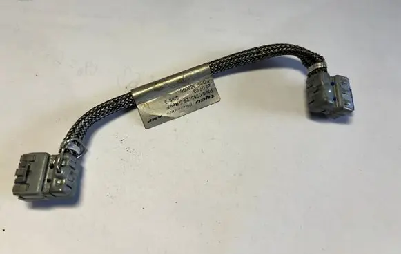 Renault Laguna II Headlight/headlamp wiring loom/harness 89030959