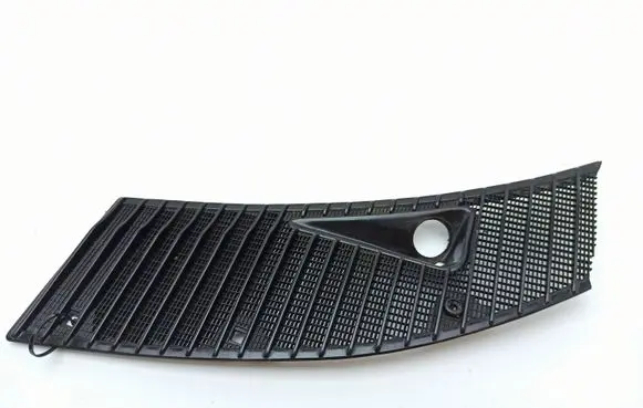 Mercedes-Benz E W123 Wiper trim 1238360165