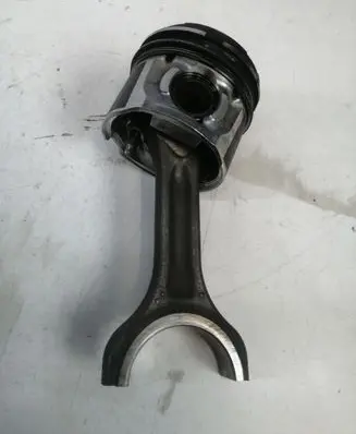 Piston