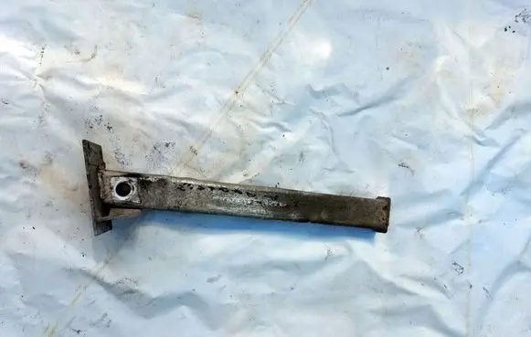 Citroen Berlingo Front bumper mounting bracket