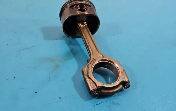Suzuki Swift I Piston IMPRK1566724
