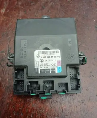 Mercedes-Benz A W169 Door control unit/module A1698204426