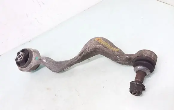 BMW 1 E81 E87 Front lower control arm/wishbone