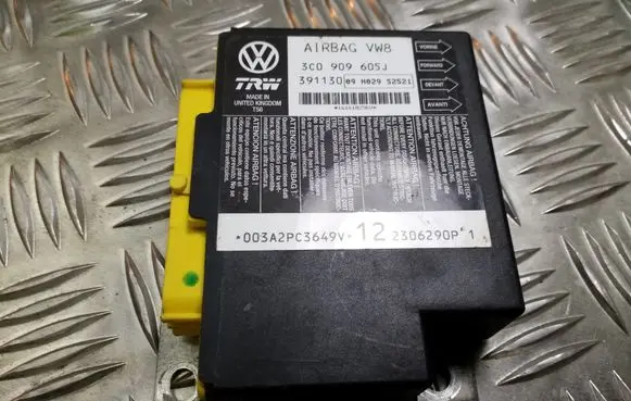 Volkswagen PASSAT B6 Airbag control unit/module 3C0909605J