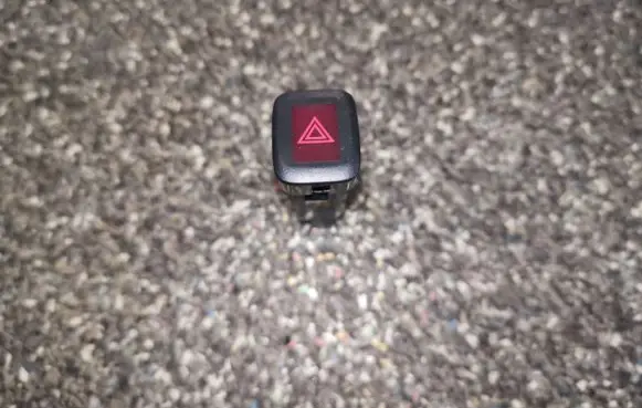 Volvo S60 Hazard light switch 9123681