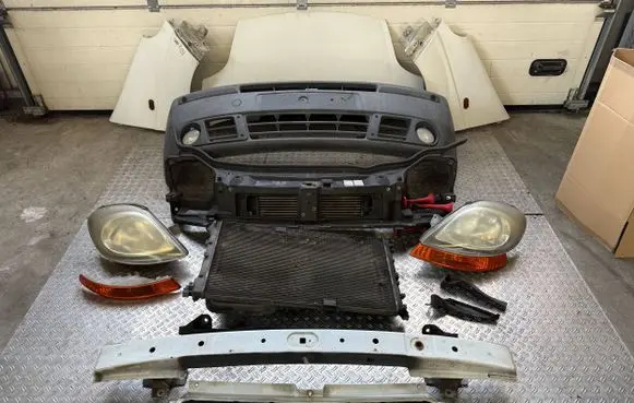 Renault Trafic II (X83) Front piece kit 