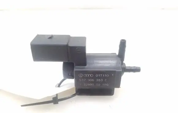 Audi A4 S4 B8 8K Turbo solenoid valve 037906283C
