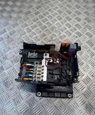 Audi Q7 4L Fuse box set 7L0937548C