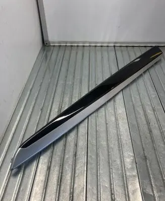 BMW 5 F10 F11 Dashboard glove box trim 7225525