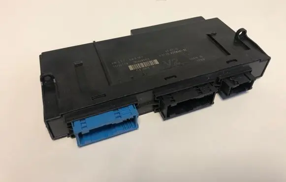 BMW 5 F10 F11 Comfort/convenience module 9228491