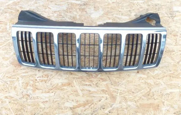 Jeep Grand Cherokee (WK) Front bumper upper radiator grill 55156814AE 5JF947RMAE