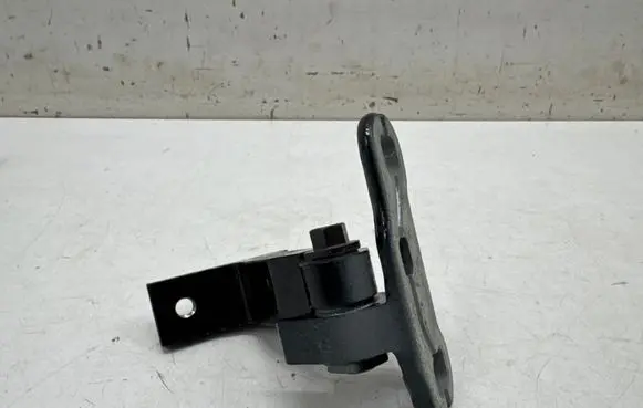 Rear door upper hinge
