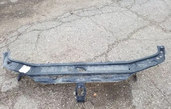 Renault Laguna II Top upper radiator support slam panel 7700418611 7700427797 7700418609