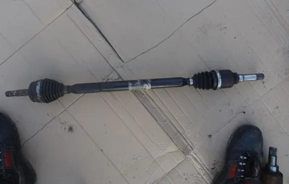 Citroen C3 Front driveshaft 9801388680