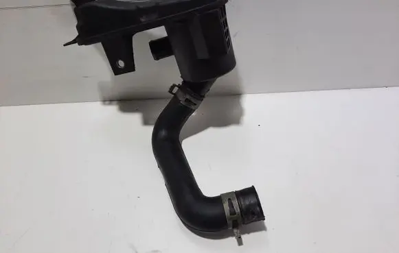 Breather/breather pipe/hose