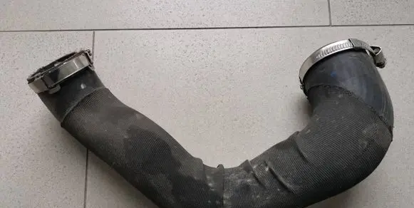 Audi A4 S4 B8 8K Intercooler hose/pipe 8K0145738AE