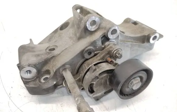 BMW 1 F20 F21 Generator/alternator bracket 7619250 18095810 761925010