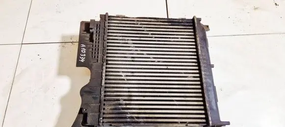 Chrysler Grand Voyager IV Intercooler radiator 05142489aa 878004uc