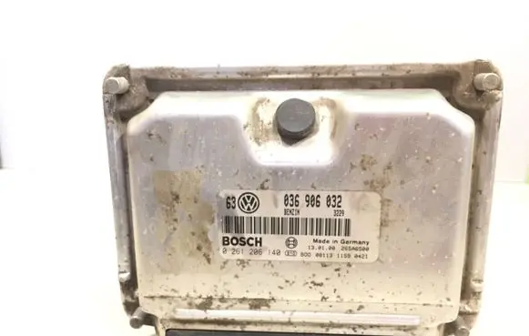 Volkswagen Golf IV Engine control unit/module 036906032 0261206140