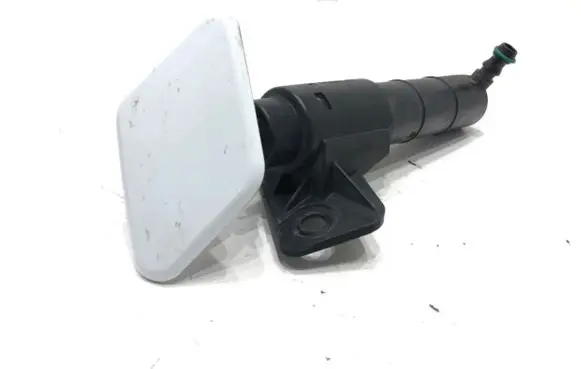 KIA Sportage Headlight washer spray nozzle