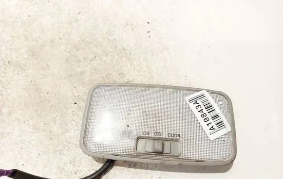 Toyota Yaris Rear seat light