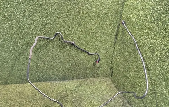Opel Vivaro Engine coolant pipe/hose 175109099R 93454386