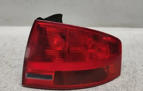 Audi A4 S4 B7 8E 8H Rear/tail lights
