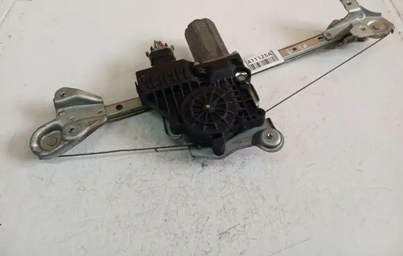 Opel Astra H Sliding door window regulator with motor 