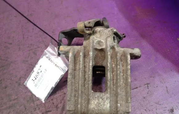 Skoda Octavia Mk1 (1U) Rear brake caliper