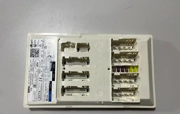 BMW X7 G07 Central body control module 5B3CFC2 5B8E989