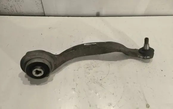 Mercedes-Benz E W212 Front control arm