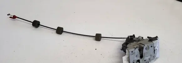Ford Mondeo Mk III Front door lock 2S4AA21813FB 683022A 1E02511