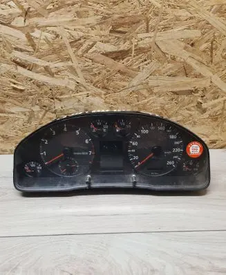 Audi A4 S4 B5 8D Speedometer (instrument cluster) 88311225