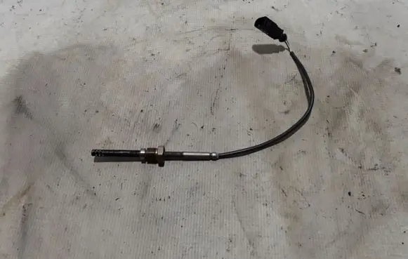 Audi Q5 SQ5 Exhaust gas temperature sensor 03L906088D