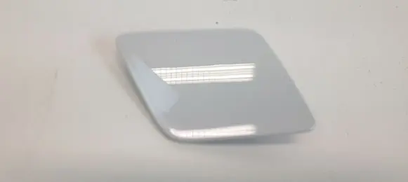 Volvo XC90 Headlight washer spray nozzle cap/cover 31353365