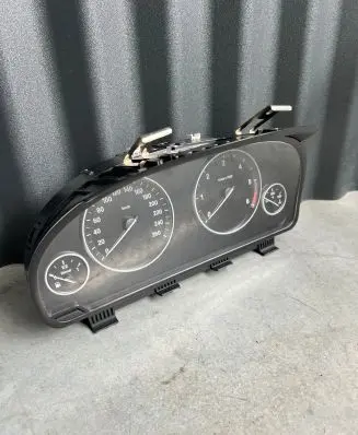 BMW 5 F10 F11 Speedometer (instrument cluster) 9280483 32635521 1775948