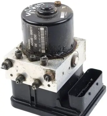 Toyota Yaris ABS Pump 445400D011 895410D030 06210903193