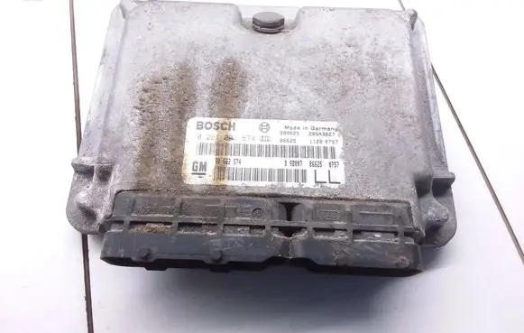 Opel Astra G Engine control unit/module 90562574 0281001674