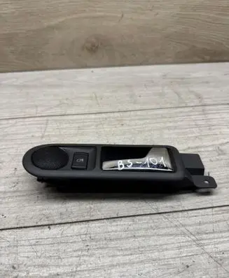 Volkswagen PASSAT B5.5 Rear door interior handle 3B0839114