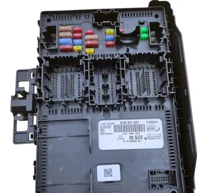 Ford Kuga III BSM Control unit LU5T15604BJCE